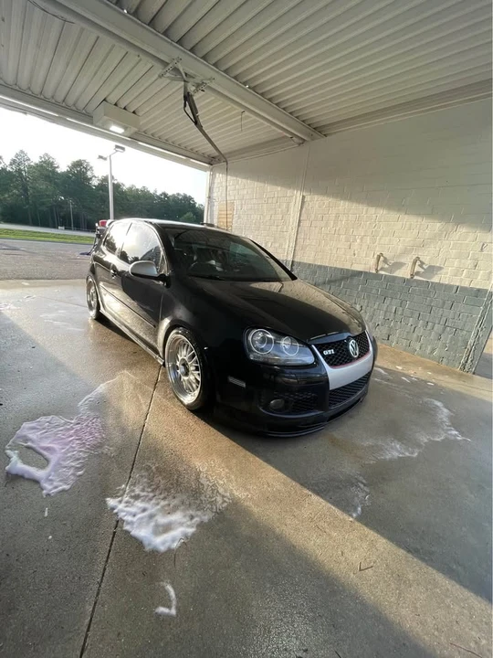 2007 Volkswagen GTI Mk5 - Image 2 of 3
