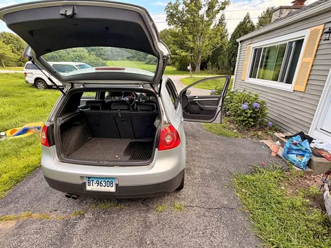 2007 Volkswagen Golf GTI SE Hatchback Sedan 4D