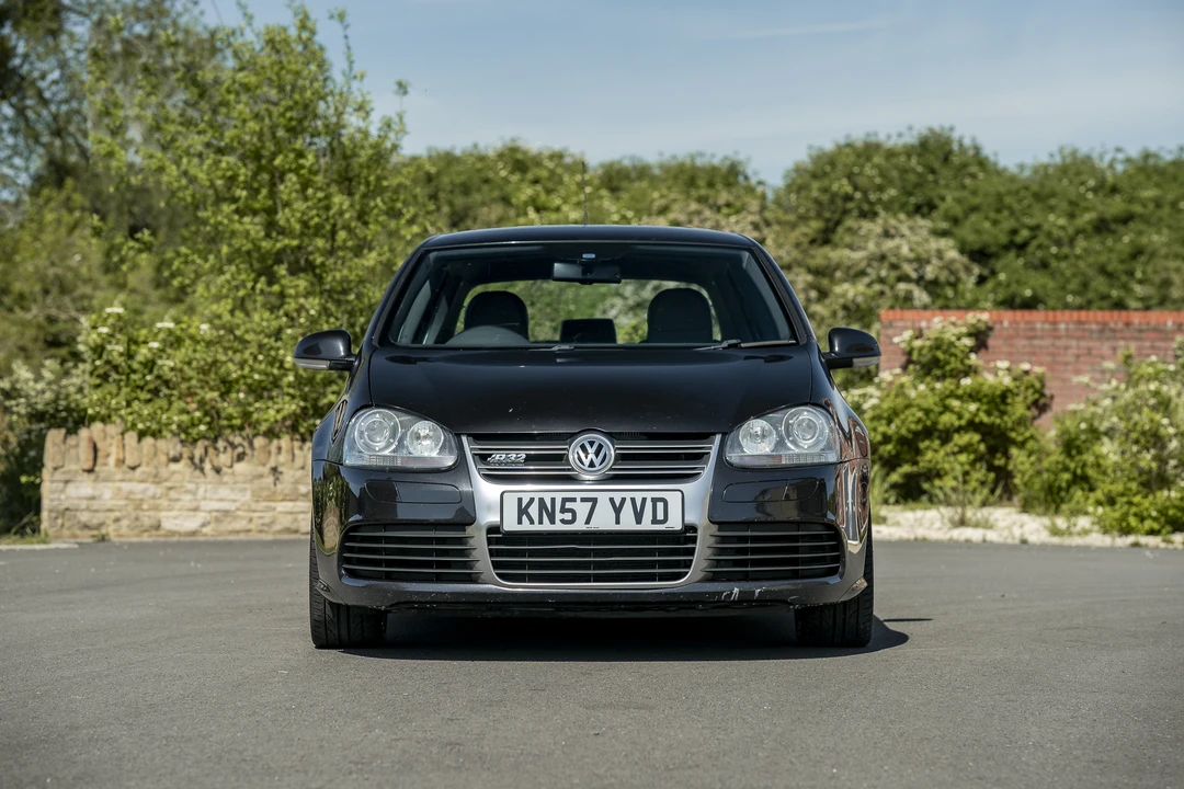 2007 Volkswagen R32 Mk5 - Image 2 of 31