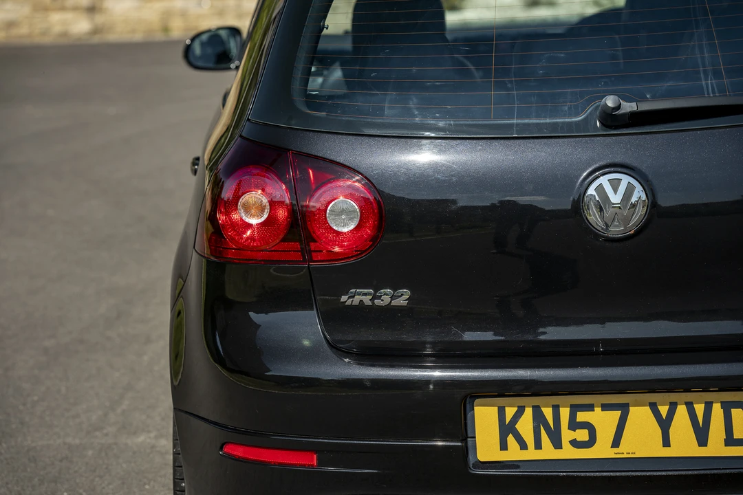 2007 Volkswagen R32 Mk5 - Image 25 of 31