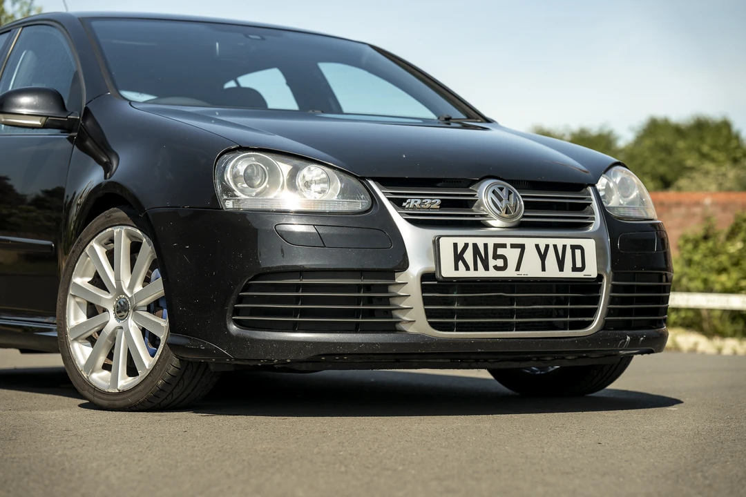 2007 Volkswagen R32 Mk5 - Image 11 of 31