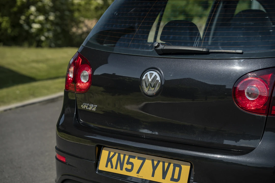 2007 Volkswagen R32 Mk5 - Image 27 of 31