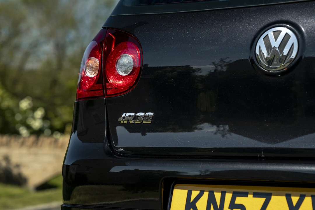 2007 Volkswagen R32 Mk5 - Image 28 of 31