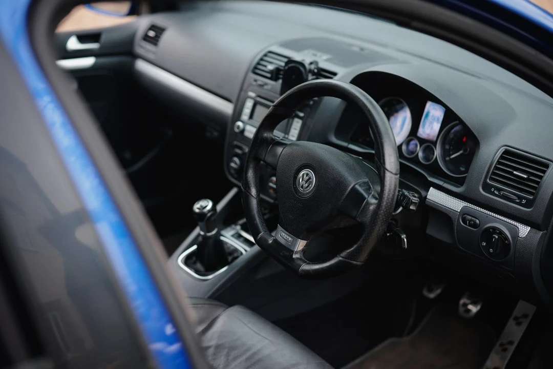 2007 Volkswagen R32 Mk5 - Image 24 of 30
