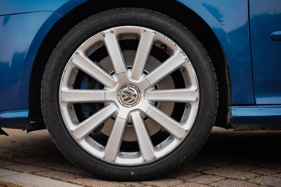 2007 Volkswagen R32 Mk5 - Image 16 of 30