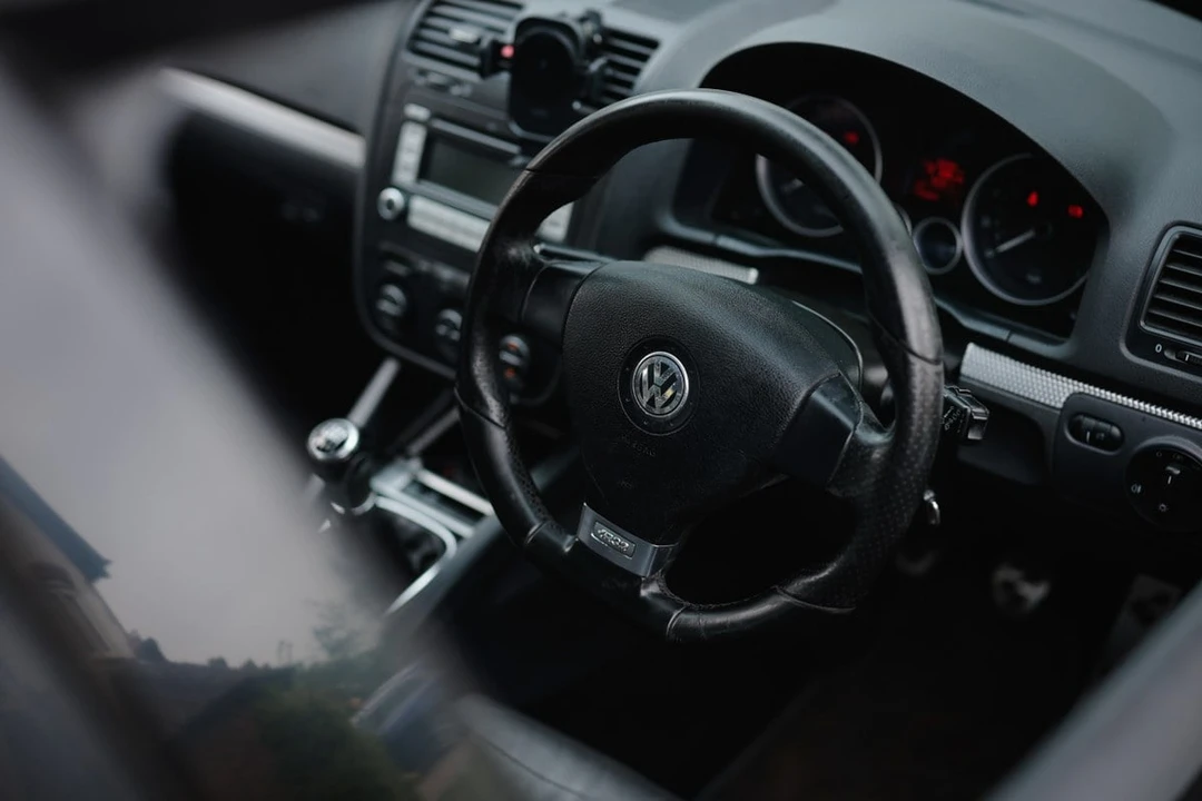 2007 Volkswagen R32 Mk5 - Image 22 of 30