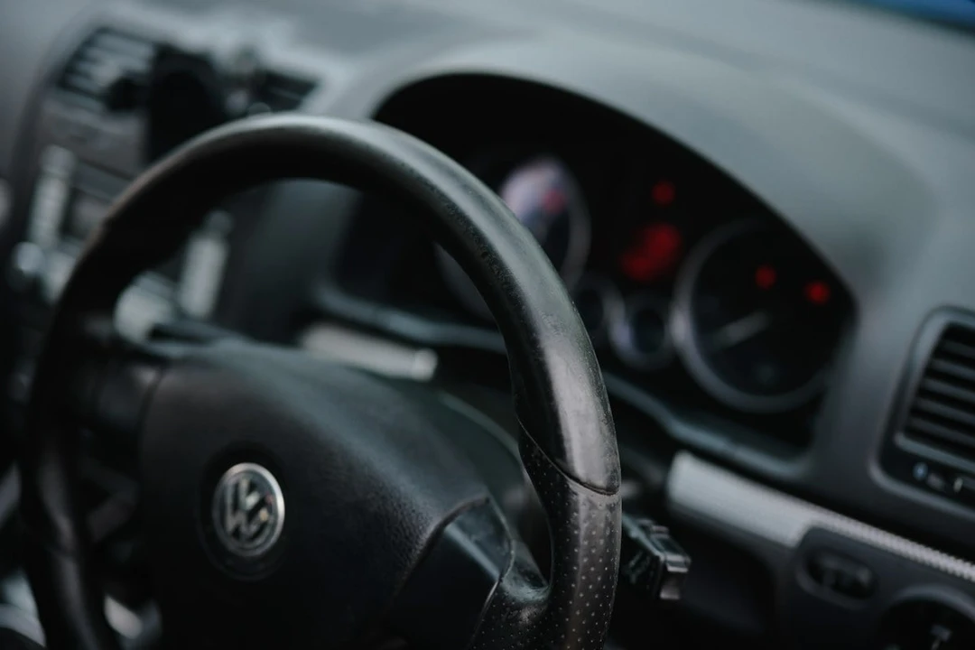 2007 Volkswagen R32 Mk5 - Image 28 of 30