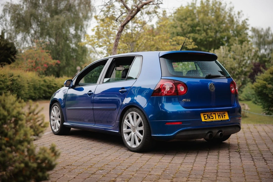 2007 Volkswagen R32 Mk5 - Image 8 of 30