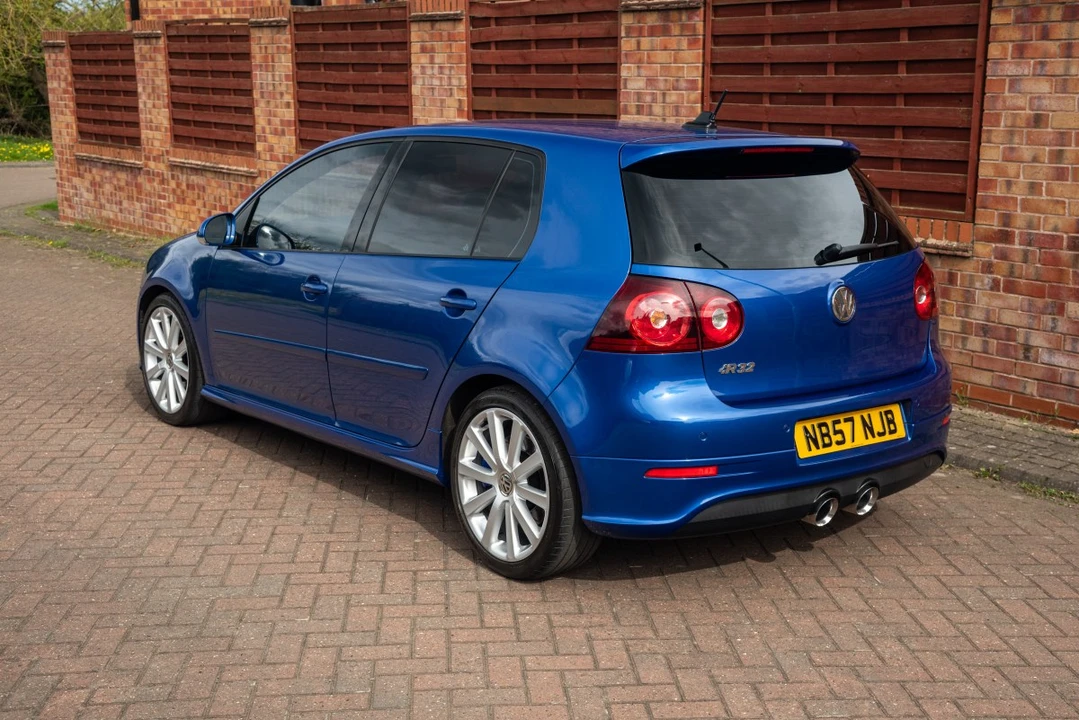 2007 Volkswagen R32 Mk5 - Image 9 of 30