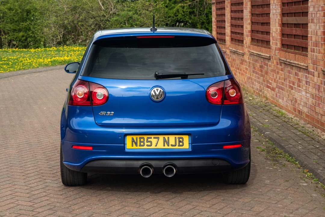 2007 Volkswagen R32 Mk5 - Image 8 of 30
