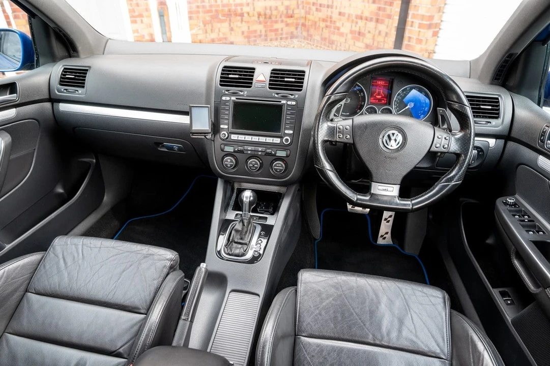 2007 Volkswagen R32 Mk5 - Image 21 of 30