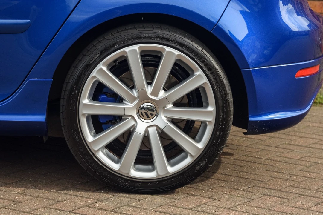 2007 Volkswagen R32 Mk5 - Image 18 of 30