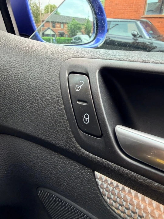 2007 Volkswagen R32 Mk5 - Image 23 of 30