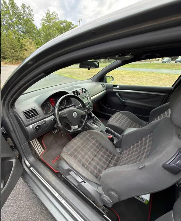 2007 Volkswagen GTI Mk5 - Image 3 of 4