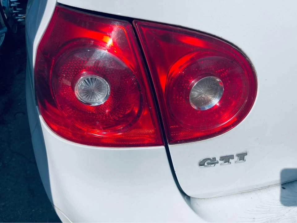 2007 Volkswagen GTI Mk5 - Image 17 of 20