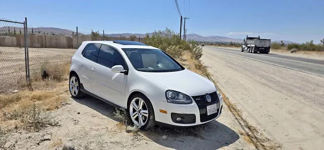2007 Volkswagen GTI 2.0T Hatchback Coupe 2D