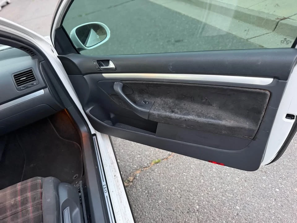 2007 Volkswagen GTI Mk5 - Image 10 of 12