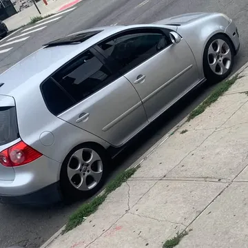 2007 Volkswagen GTI 2.0T Hatchback Sedan 4D