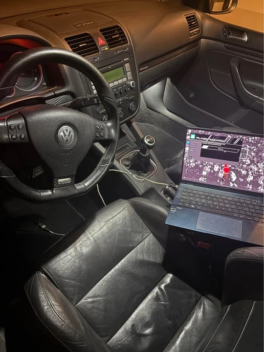 2007 Volkswagen GTI Mk5 - Image 7 of 9