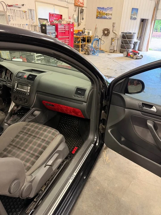 2007 Volkswagen GTI Mk5 - Image 11 of 19
