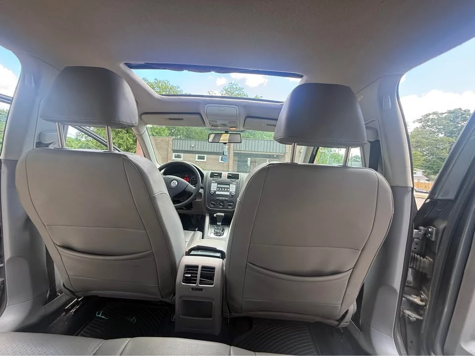 2007 Volkswagen A5 Jetta - Image 10 of 13