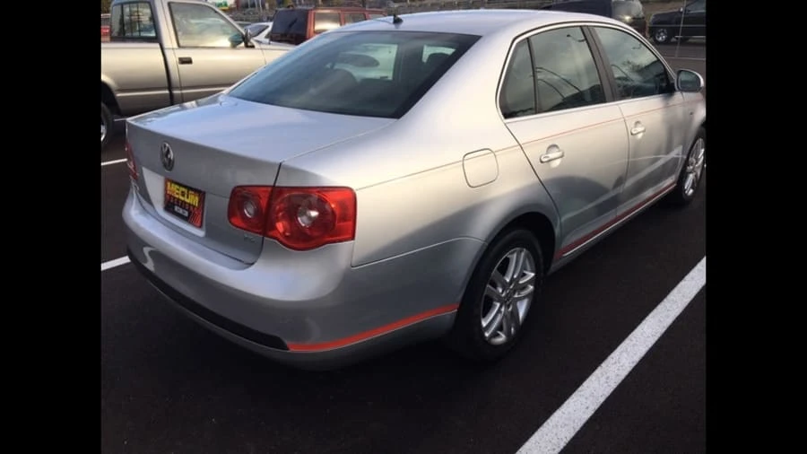 2007 Volkswagen A5 Jetta - Image 3 of 4