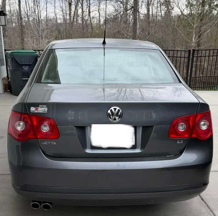 2007 Volkswagen A5 Jetta - Image 6 of 10