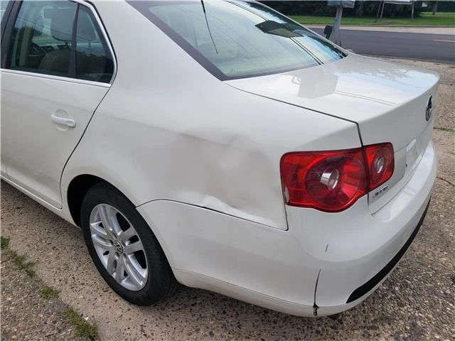 2007 Volkswagen A5 Jetta - Image 17 of 21
