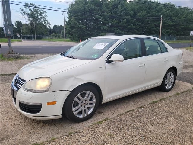 2007 Volkswagen A5 Jetta - Image 2 of 21