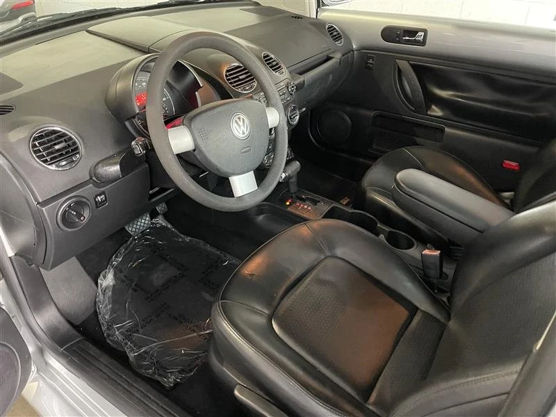 2007 Volkswagen New Beetle - Image 11 of 20