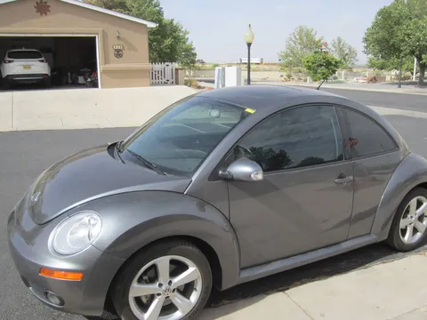 2007 Volkswagen Beetle 2.5 Pkg 2