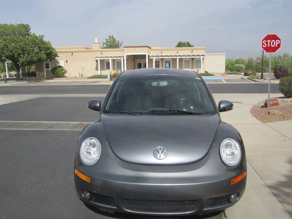 2007 Volkswagen New Beetle - Image 3 of 11