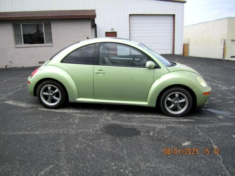 2007 Volkswagen New Beetle - Image 4 of 13