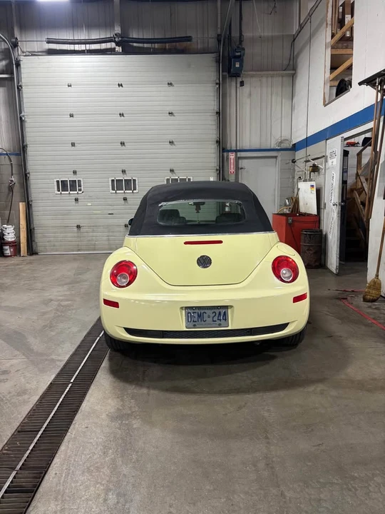 2007 Volkswagen New Beetle - Image 3 of 15