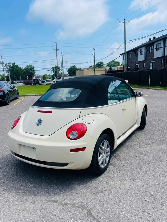 2007 Volkswagen New Beetle - Image 4 of 12