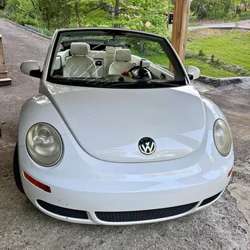 2007 Volkswagen New Beetle 2.5 Convertible 2D