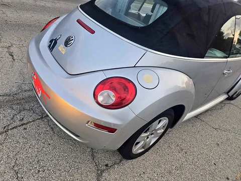 2007 Volkswagen New Beetle 2.5 Convertible 2D