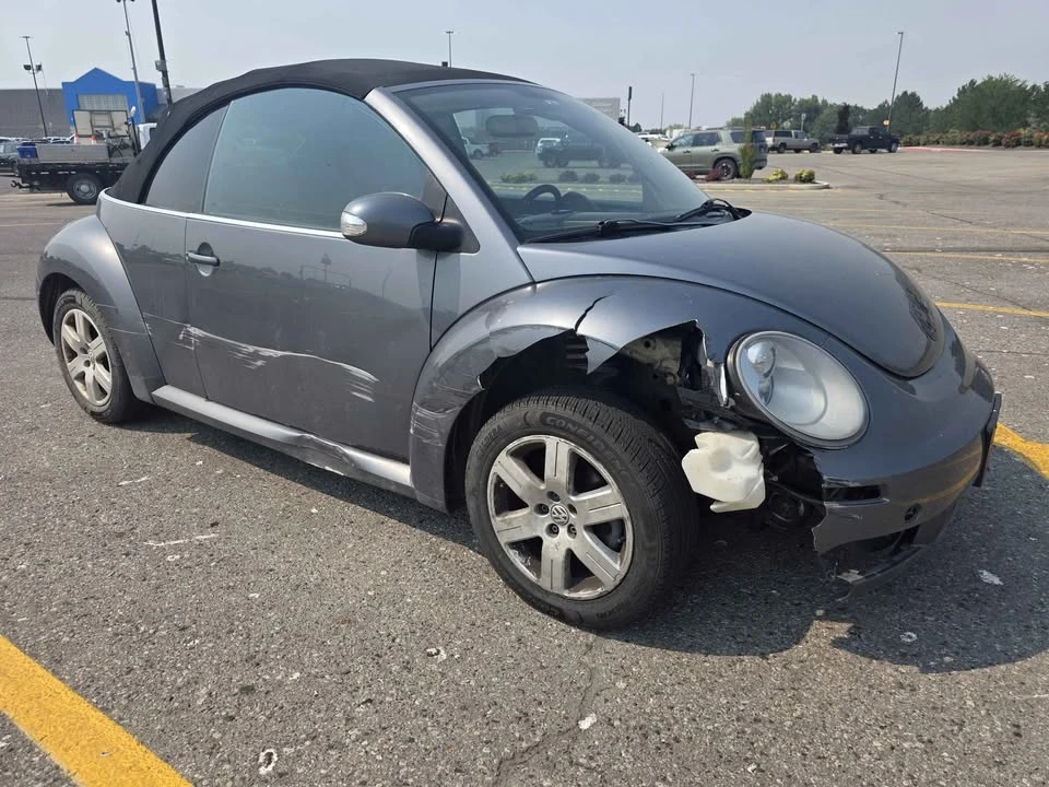 2007 Volkswagen New Beetle - Image 5 of 6