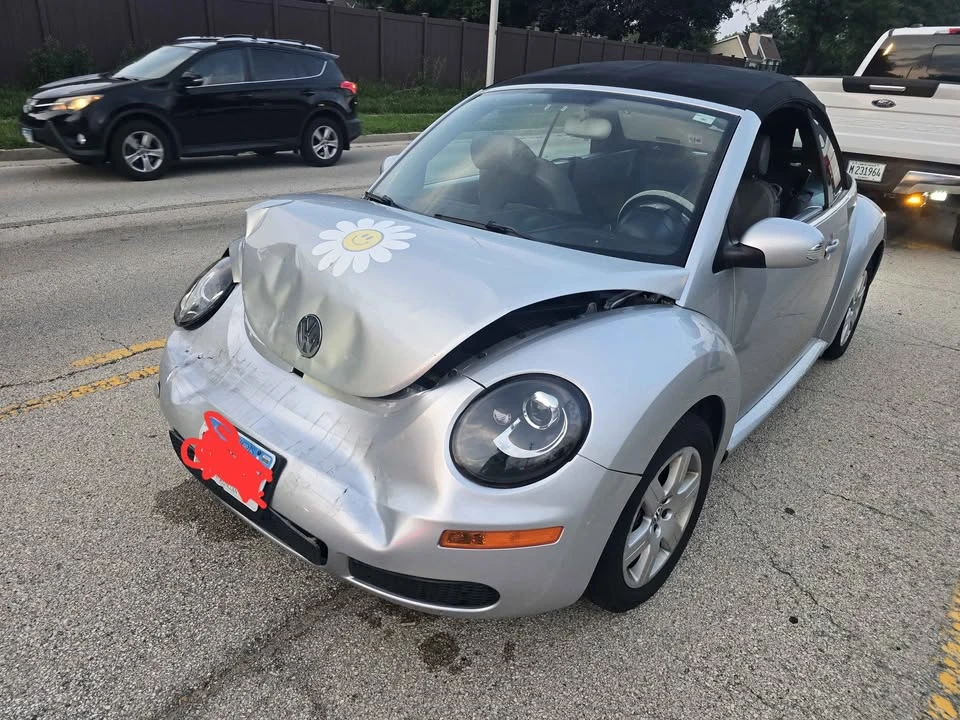 2007 Volkswagen New Beetle - Image 3 of 4
