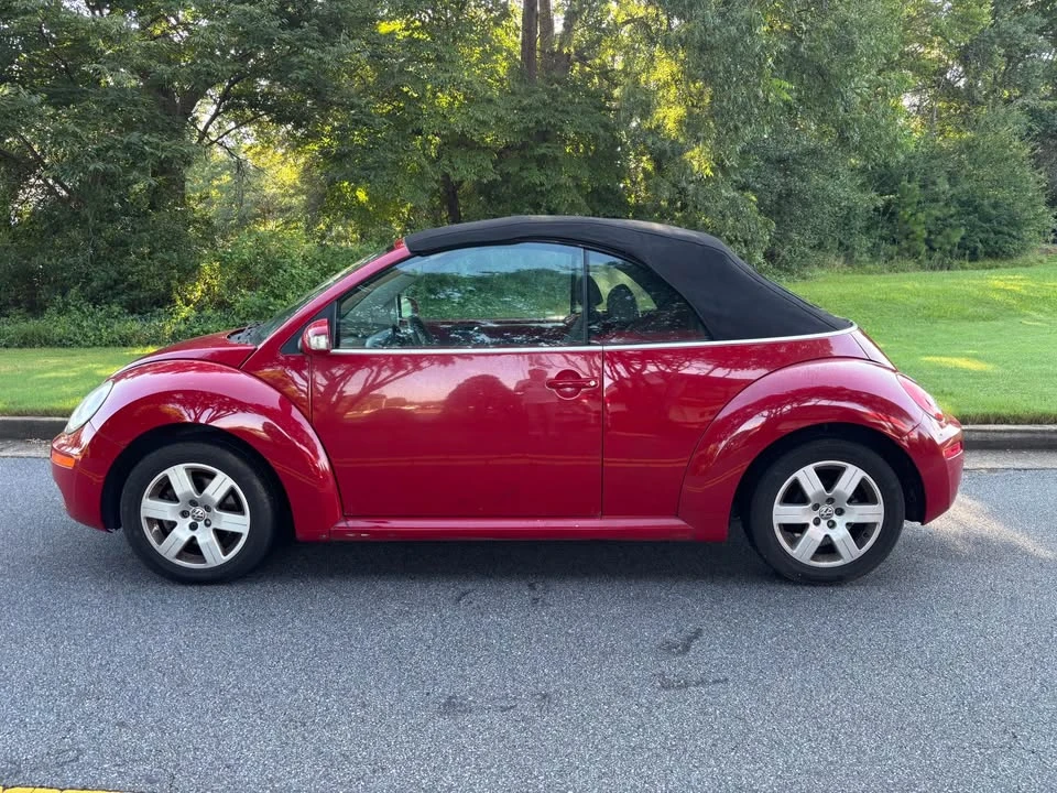 2007 Volkswagen New Beetle - Image 13 of 20