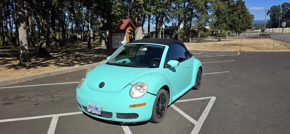 2007 Volkswagen New Beetle - Image 7 of 8