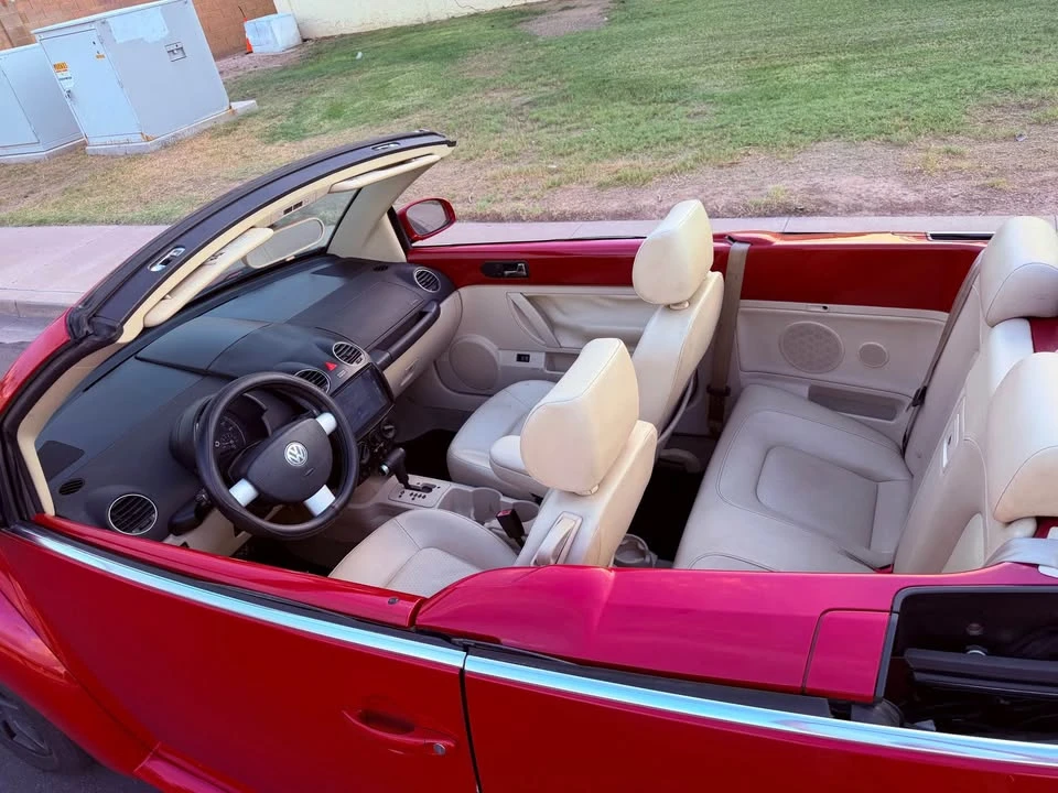 2007 Volkswagen New Beetle - Image 3 of 13