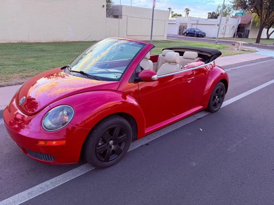 2007 Volkswagen New Beetle - Image 2 of 13