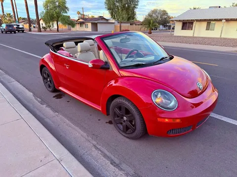 2007 Volkswagen New Beetle 2.5 Convertible 2D