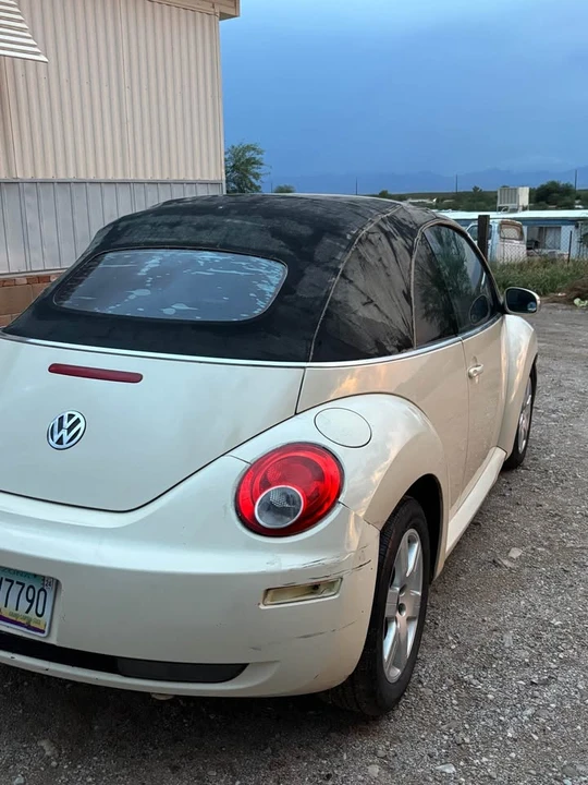 2007 Volkswagen New Beetle - Image 4 of 6