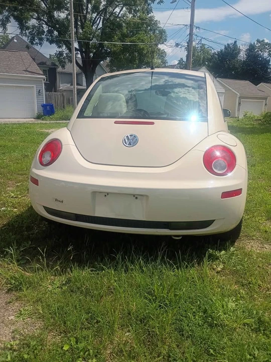 2007 Volkswagen New Beetle - Image 5 of 13