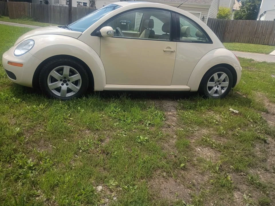 2007 Volkswagen New Beetle - Image 3 of 13