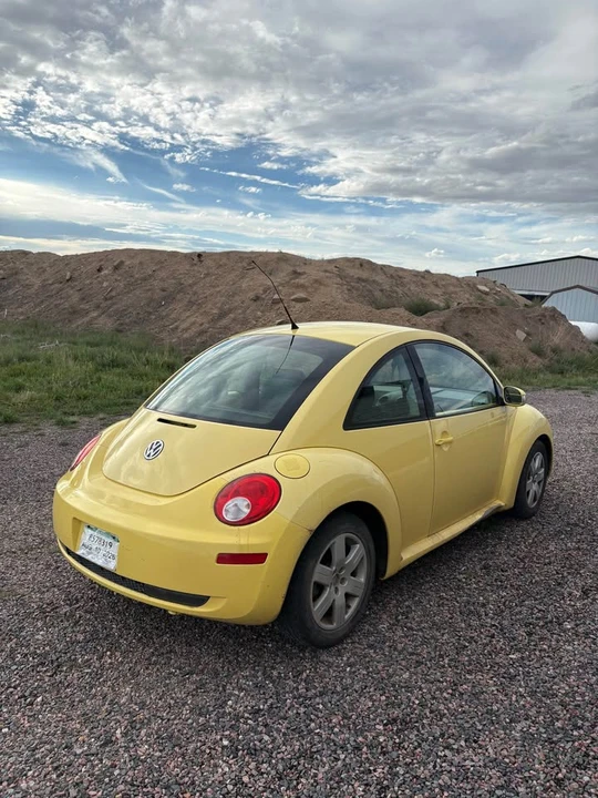 2007 Volkswagen New Beetle - Image 3 of 6