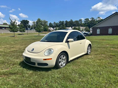 2007 Volkswagen New Beetle 2.5 Hatchback 2D