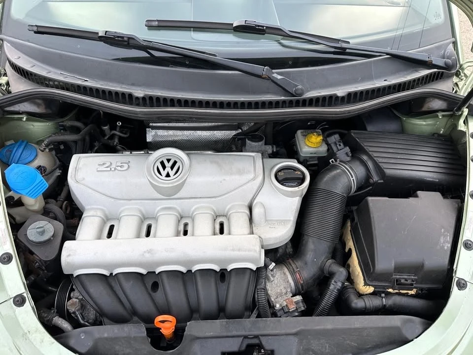 2007 Volkswagen New Beetle - Image 11 of 20